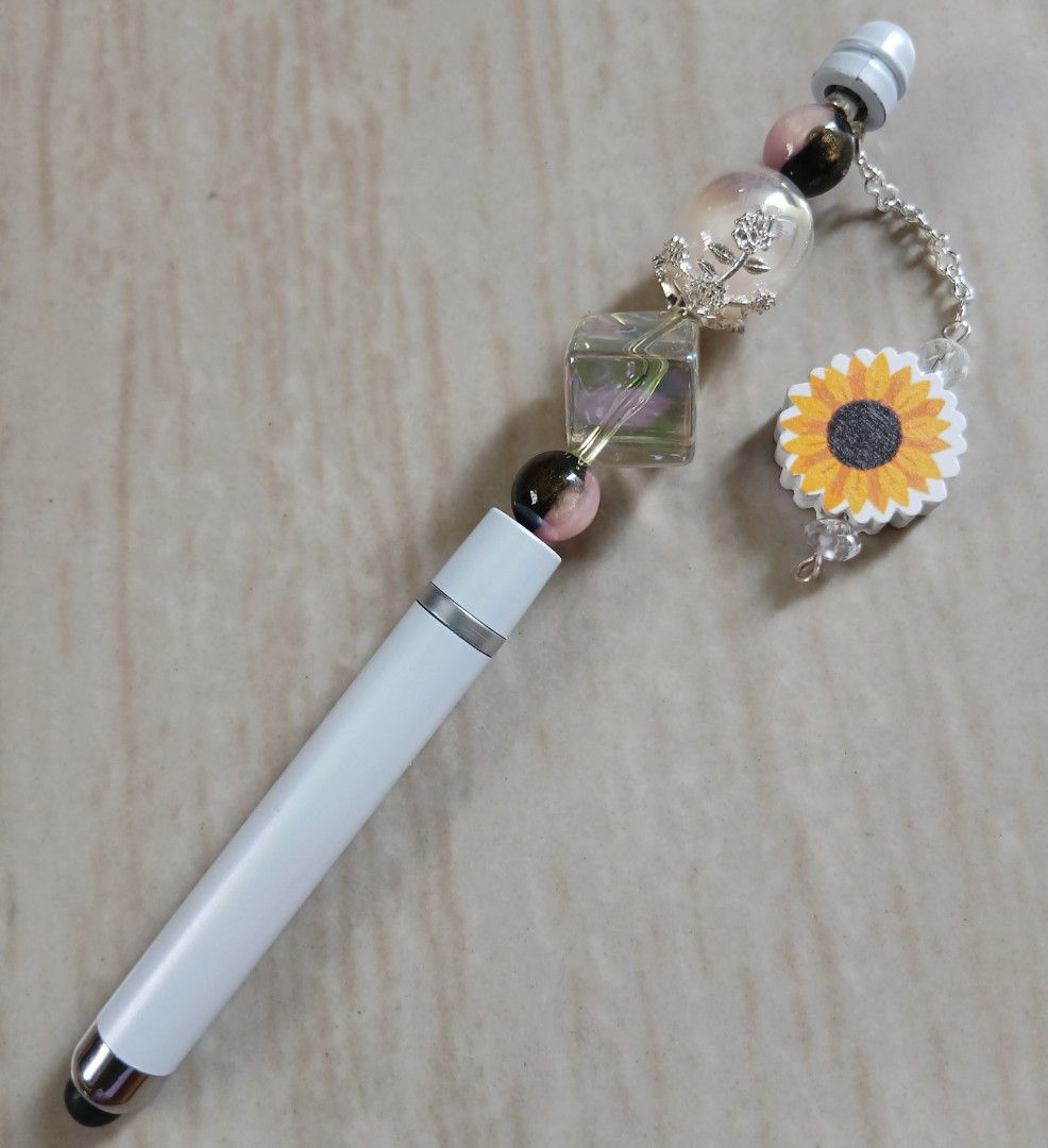 BEADABLE STYLUS WITH SPARE BEADS SET (Category: Craft Supplies & Tools) located in Cavite. Submitted by jiearah.online.shop (Listing ID 1441804364, Image 2). Description: BEADABLE STYLUS WITH SPARE BEADS INCLUDED SET Materials/Beads used are all international beads ( mix of resin, metal, acrylic and wood ) Selling as SET (Stylus + Extra Beads) Price : Php 180 +sf (Shipping Fee NOT INCLUDED. Wala pong free shipping) Mode of Payment : GCASH or PayM