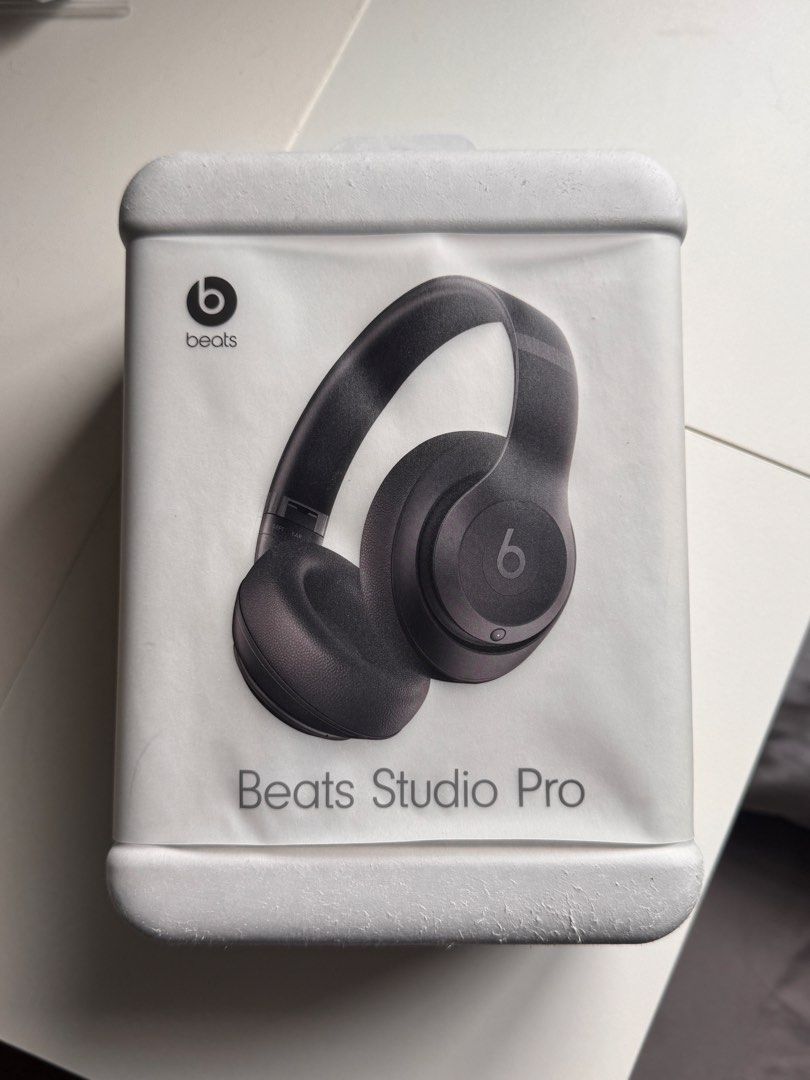 Beats Studio Pro Headphones (Category: Headphones & Headsets) located in Del Monte. Submitted by thethriftstoremnl_ (Listing ID 1441789415, Image 1). Description: - Beats Studio Pro Headphones - Color: Black - Wireless connectivity - Active Noise Cancellation - Brand new sealed - Bought from the loop - Original price: 18k.