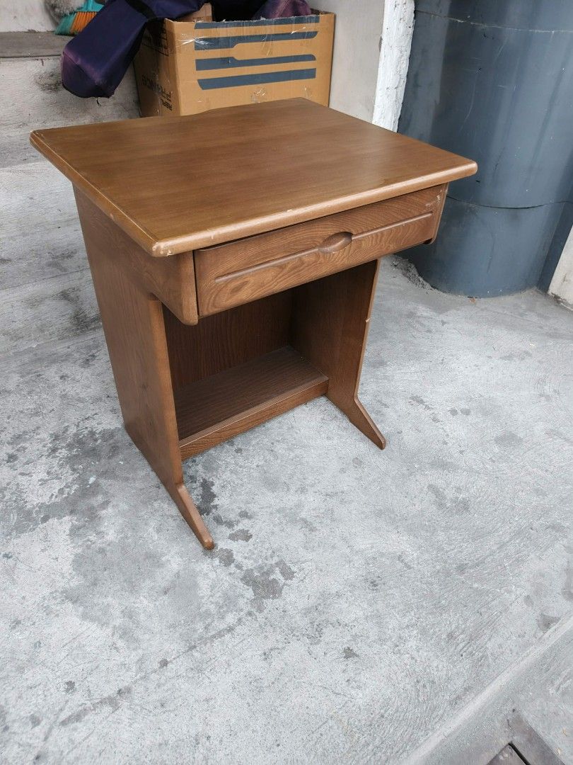 Bed side table Japan surpluz (Category: Tables & Sets) located in Manila. Submitted by kyjapansurplus (Listing ID 1441871286, Image 2). Description: .