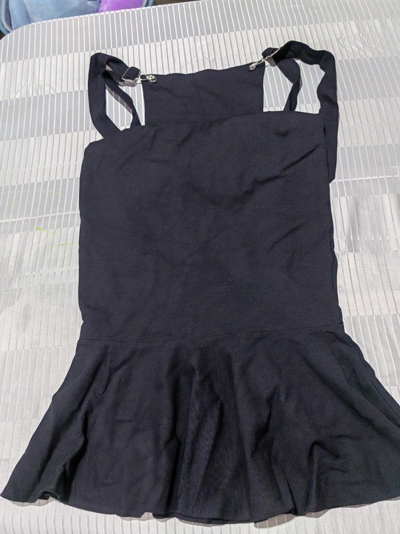 Black Overall Dress with Ruffle Hem (Category: Dresses) located in Tagaytay City. Submitted by mrskai (Listing ID 1441946164, Image 1). Description: - Adorable black korean style jumper dress - Features adjustable straps with metal clasps - Flared hem with a stylish ruffle detail - Comfortable and chic for everyday wear RFS: Decluttering.