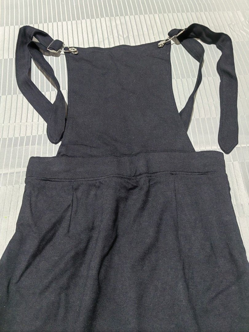 Black Overall Dress with Ruffle Hem (Category: Dresses) located in Tagaytay City. Submitted by mrskai (Listing ID 1441946164, Image 2). Description: - Adorable black korean style jumper dress - Features adjustable straps with metal clasps - Flared hem with a stylish ruffle detail - Comfortable and chic for everyday wear RFS: Decluttering.
