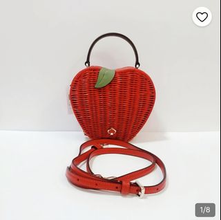 (Category: ) located in . Submitted by urbanchic (Listing ID 1441824522, Image 1). Description: .