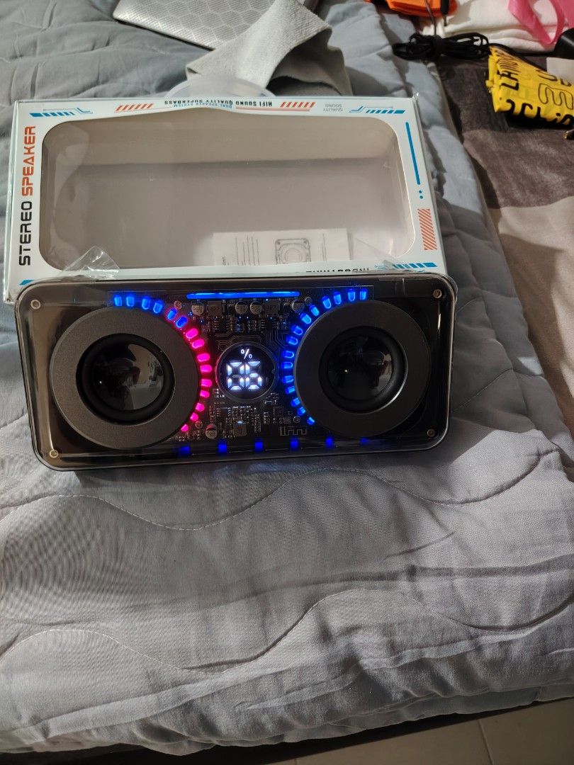 Brand New Speaker472999903028858882