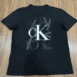 (Category: ) located in . Submitted by ohclearcloset (Listing ID 1441790188, Image 1). Description: .
