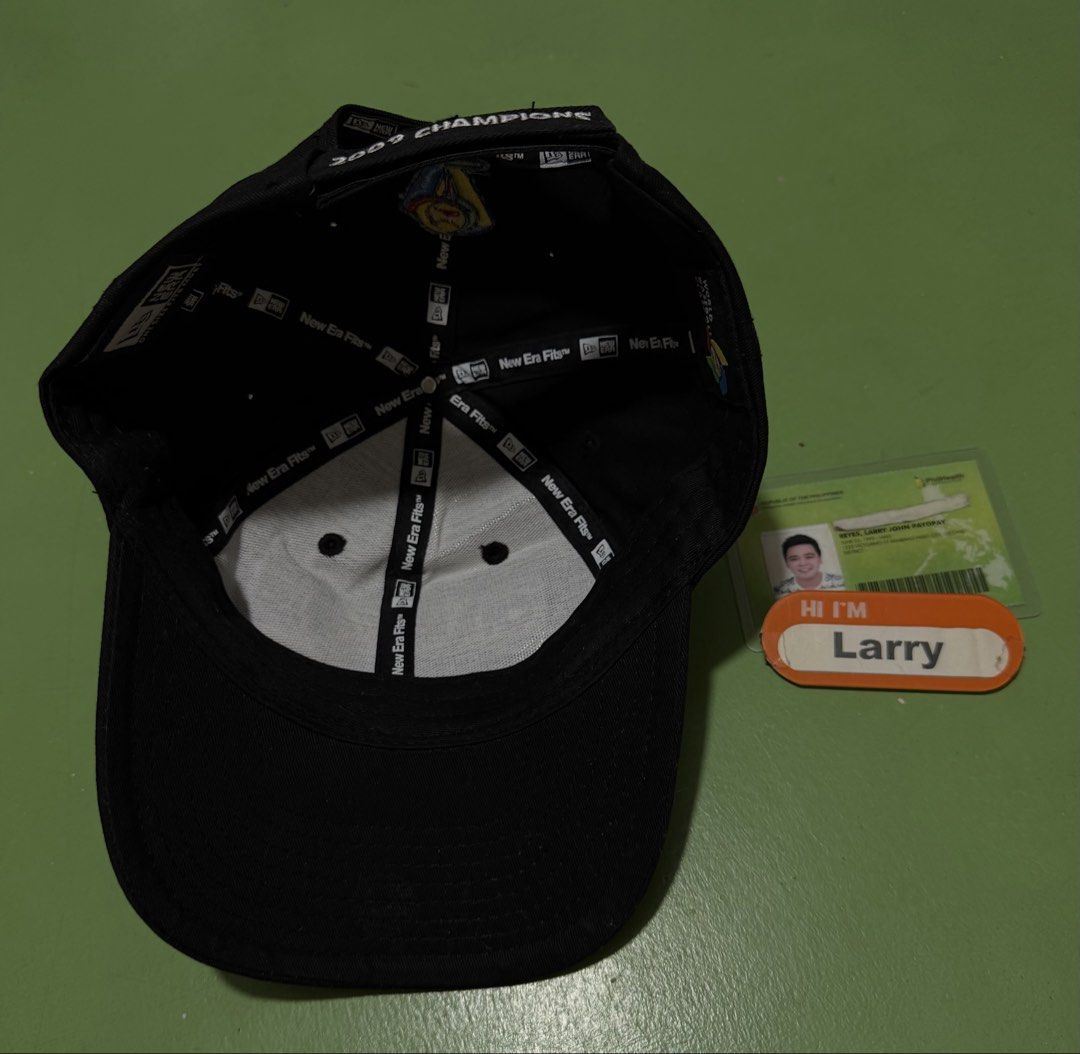 Cap (Category: Caps & Hats) located in Pasig City. Submitted by reyeslarry11740 (Listing ID 1441925802, Image 3). Description: For Sale 2009 World Baseball Classic Champs Japan New Era Cap Hat Black One size fits all Good as new No issue Humahin mo nalang para mas pogi😊 2500 plus ship only Payment 1st Pasig city .