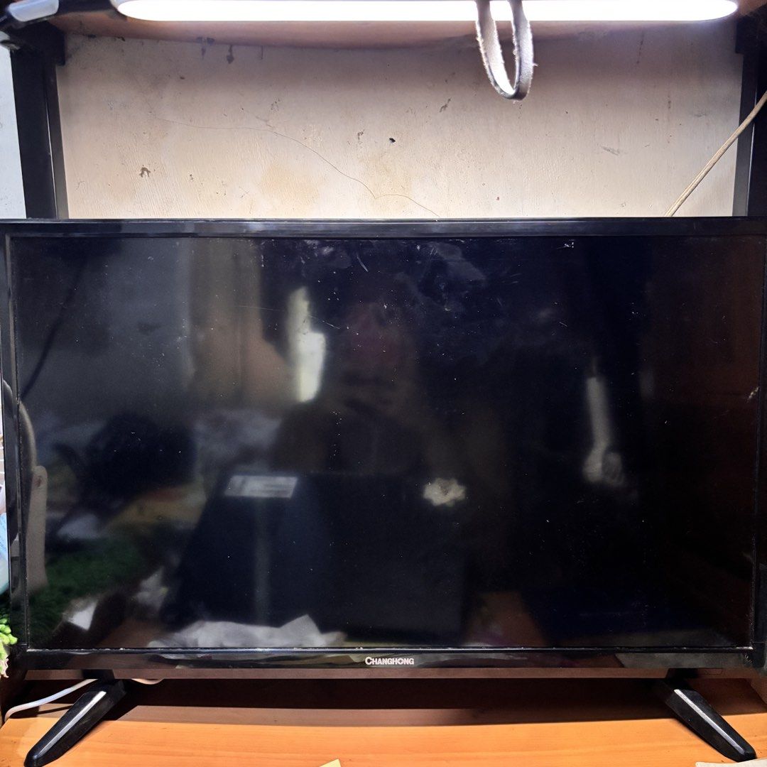 Changhong LED TV Model L24G4 (Category: TV) located in Manila. Submitted by priaelyz (Listing ID 1441804274, Image 1). Description: - Brand: Changhong - Model: L24G4 LED TV - Ideal for: Small rooms or as a secondary monitor - Power: 100-240V, 50/60Hz - Power Consumption: 35W (rated), <0.5W (standby) -Resolution: 1366x768 (HD Ready) or 1920x1080 (Full HD) .
