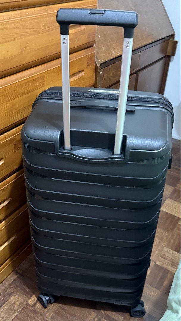 Compass Black Luggage Extra Large XL (Category: Luggage) located in Marikina City. Submitted by Lalafinds (Listing ID 1441897703, Image 2). Description: Used only once in Baguio..