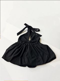 (Category: ) located in . Submitted by closetbychristina (Listing ID 1441835647, Image 1). Description: .
