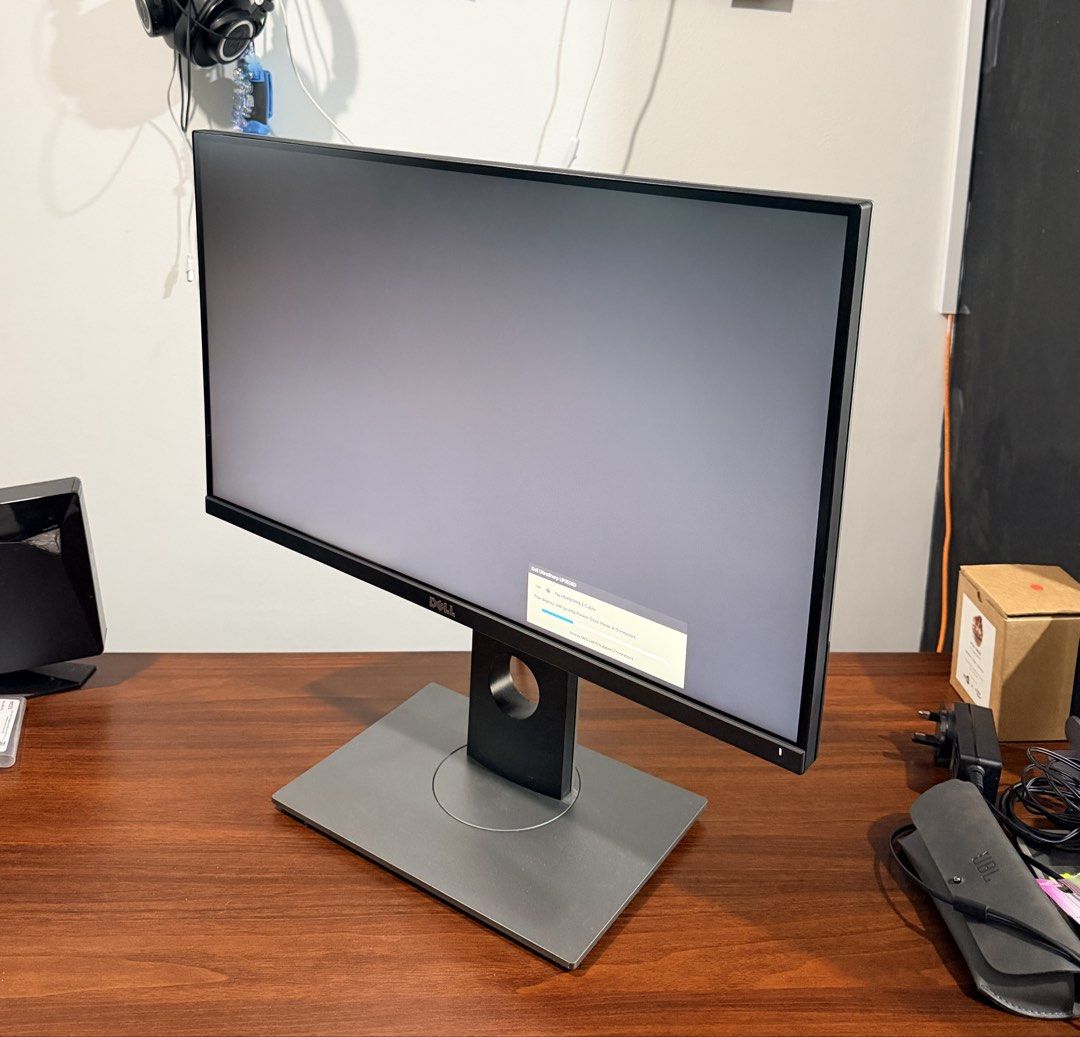 Dell UltraSharp UP2516D472767723419084800