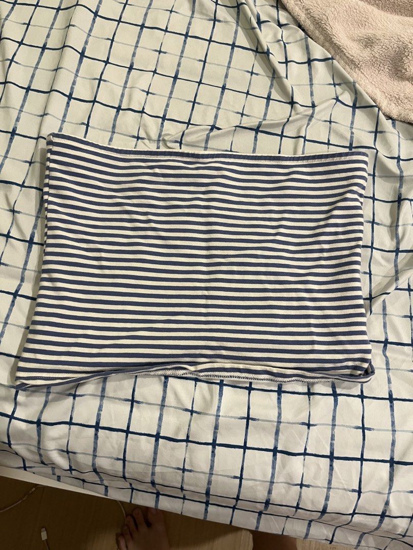 Edikted Striped Tube Top Size L (Category: Sleeveless) located in Manila. Submitted by rhiavilla (Listing ID 1441847666, Image 1). Description: First to pay = first to secure DM for more info!.