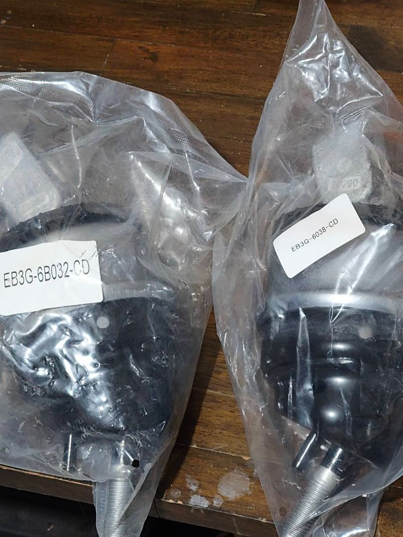 Ford Raptor/Everest Engine support 2.2/3.2L 2016-2021 (Category: Other Automotive Parts and Accessories) located in Quezon City. Submitted by mboya (Listing ID 1441851899, Image 2). Description: BRAND NEW Engine Support T7 Compatible to: Ranger T7 2.2/3.2 2016-2021 Everest 2.2/3.2 2015-2021 Ndi pa nagamit, nabenta na sasakyan bought from reputable store .