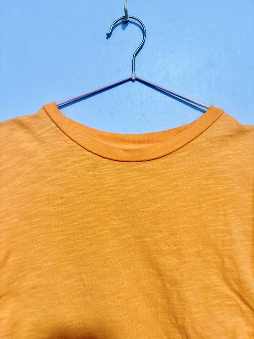 Gingersnaps Ruched Drawstring T-shirt (Category: Babies & Kids Fashion) located in Manila. Submitted by jennpp (Listing ID 1441879798, Image 2). Description: Gingersnaps ruched tshirt Size 8y Like new. Used once..