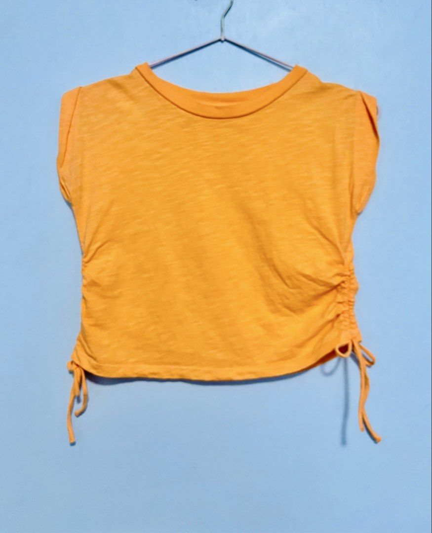 Gingersnaps Ruched Drawstring T-shirt (Category: Babies & Kids Fashion) located in Manila. Submitted by jennpp (Listing ID 1441879798, Image 1). Description: Gingersnaps ruched tshirt Size 8y Like new. Used once..