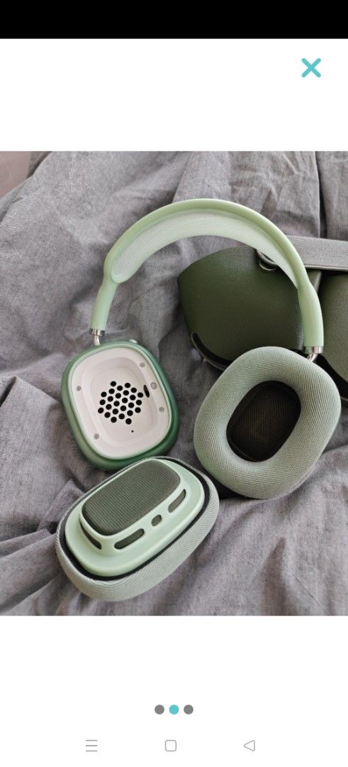 Green wireless headphones473917044682270721