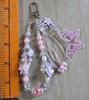 (Category: ) located in . Submitted by jiearah.online.shop (Listing ID 1441825469, Image 1). Description: .