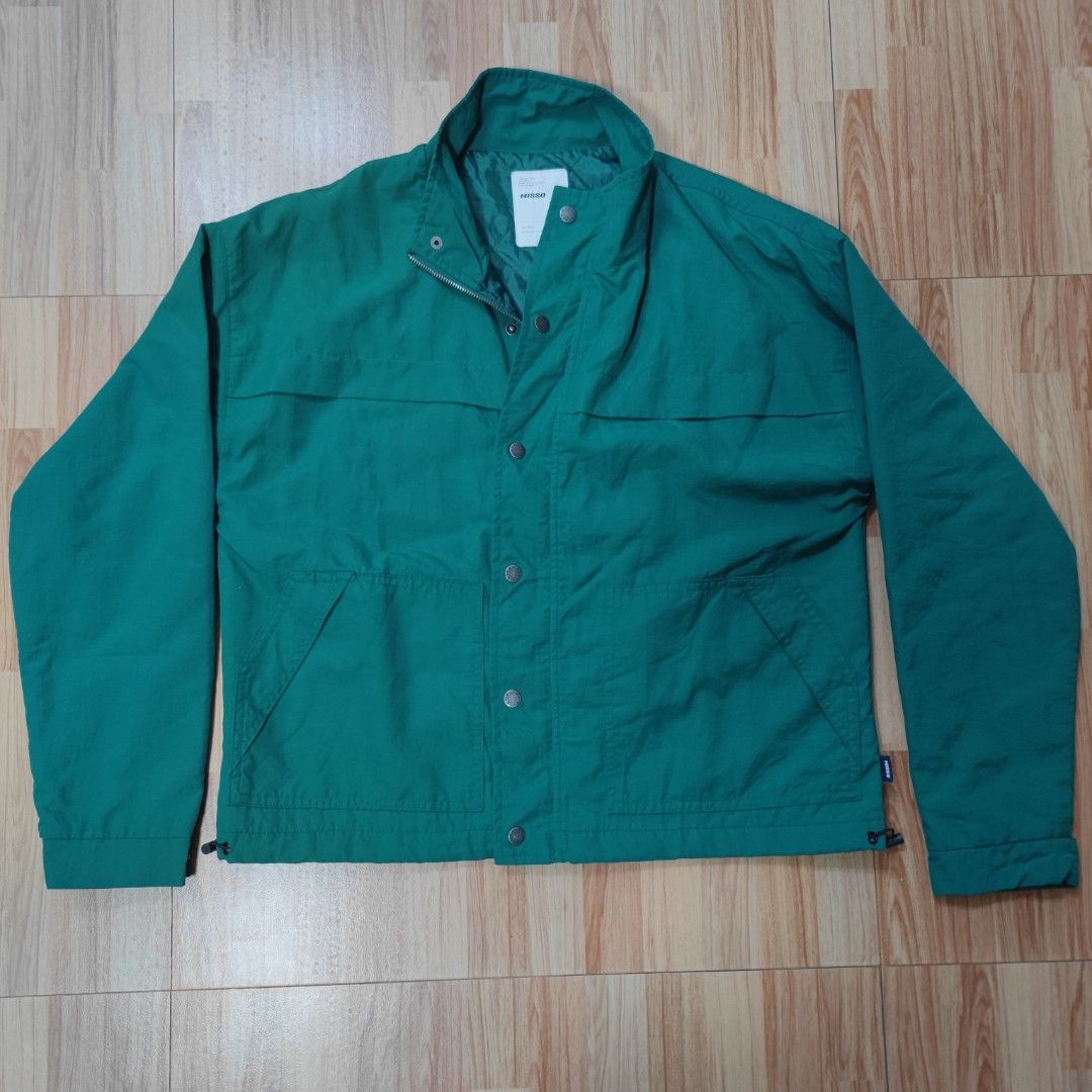 HISSO Green Boxy Crop Windbreaker Jacket Size S Small (Category: Coats, Jackets and Outerwear) located in Manila. Submitted by janrymanay (Listing ID 1441855077, Image 1). Description: - Green HISSO jacket - Zip-up front with button closure - Two front pockets - Adjustable drawstring at the hem - Collar can be buttoned up - Ideal for windy days or light rain.