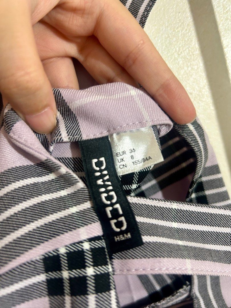 H&M Divided Plaid Square Neck Mini Dress (Category: Dresses) located in Quezon City. Submitted by lovedbyansb (Listing ID 1441875424, Image 2). Description: - XS to Semi M - Never worn - Cute plaid mini dress from H&M Divided - Square neckline - Side zipper closure - Small slit at the hem - Ideal for casual outings.