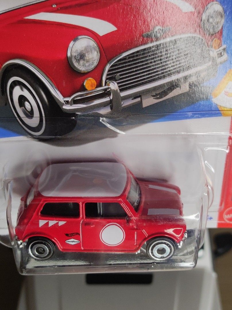 Hot Wheels Austin Mini Cooper S Red // 150php (Category: Vehicle & Diecast Models) located in Quezon City. Submitted by edrielgp (Listing ID 1441939450, Image 2). Description: Hot Wheels Austin Mini Cooper S Red // 150php Please CHECK my other Hot Wheels and other items listed for sale in my profile. Bawal sa maselan Lowballer ignored (Limited replies lang, bawas waste of time na rin for both parties). Firm srp to below srp and 150 below prices. 