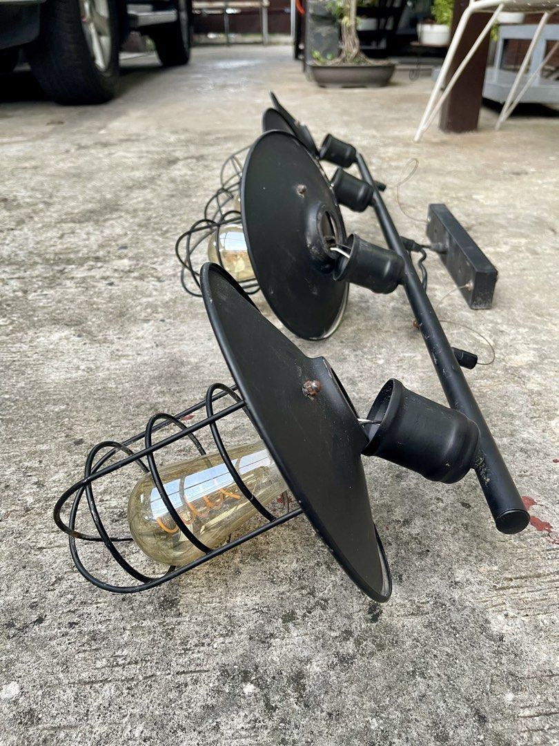 Industrial Drop Light (Category: Lighting) located in Marikina City. Submitted by krgcom (Listing ID 1441947349, Image 3). Description: With minimal scratches.