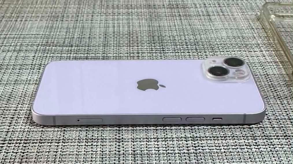 iPhone 14 - from Power MAC - 128GB (Purple) (Category: iPhone 14 Series) located in Manila. Submitted by icarrrs (Listing ID 1441935837, Image 2). Description: Phone 14 - from Power MAC - 128GB (Purple) iOS up to date 26.5 Lady Owned Well-maintained unit purchased from Power MAC 78% Battery Health Good Performace Face ID Working True Tone working ✅ No repair history ✅ all parts original Inclusions: - Charging cord (Original) - Box - Manual - Case