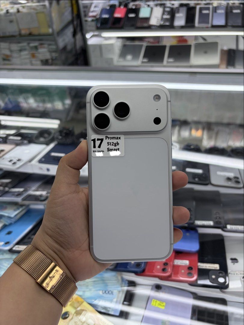 Iphone 17 Pro Max 512gb Smartlocked NTC 100% BH (Category: iPhone 17 Series) located in San Juan City. Submitted by javedsgadgetshop (Listing ID 1441889483, Image 1). Description: WE BUY AND SELL SO PWEDE MAGBINTA OR SWAP ! INSTALLMENT OPTIONS : SPAY LATER / GGIVES / CREDIT CARD / SKYRO / HOMECREDIT (BRANDNEW) Quick Specs : 💵 Iphone 17promax •512gb •NTC Variant •100% batt health •Smartlocked •99% Smoothness •No hidden issue | No Repaired •100% A