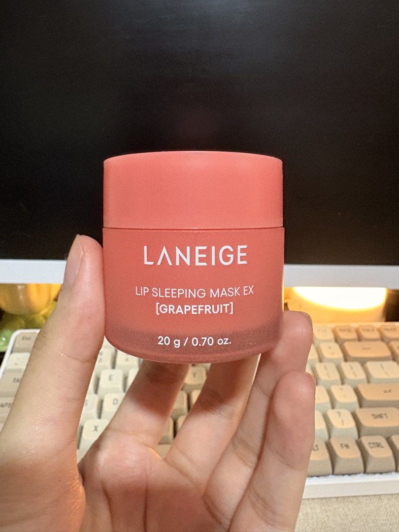 LANEIGE Lip Sleeping Mask EX Grapefruit 20g (Category: Face Care) located in Quezon City. Submitted by trishiaa21 (Listing ID 1441801370, Image 1). Description: - LANEIGE Grapefruit Lip Sleeping Mask - Size: 20g - used (see last slide) (used with a clean spatula) - Expiry Date: 2028-05-28 Original / binili sa watson gateway Rfs: not suitable for my lips.
