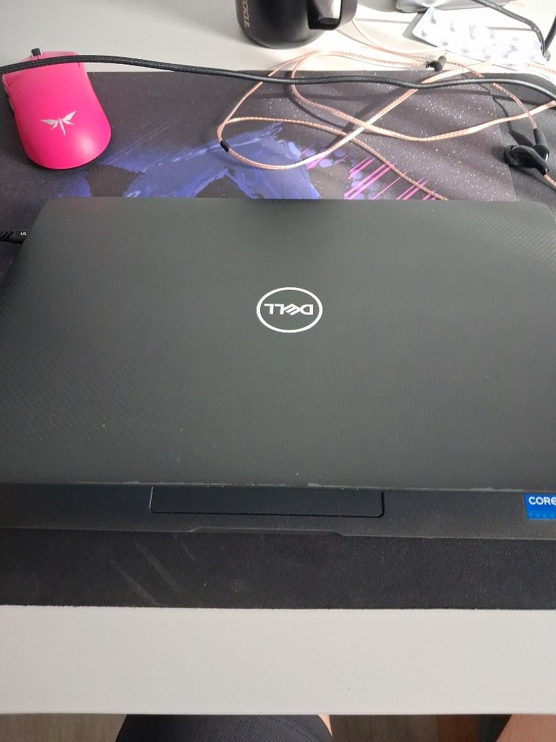 Latitude 7430472651128552171522
