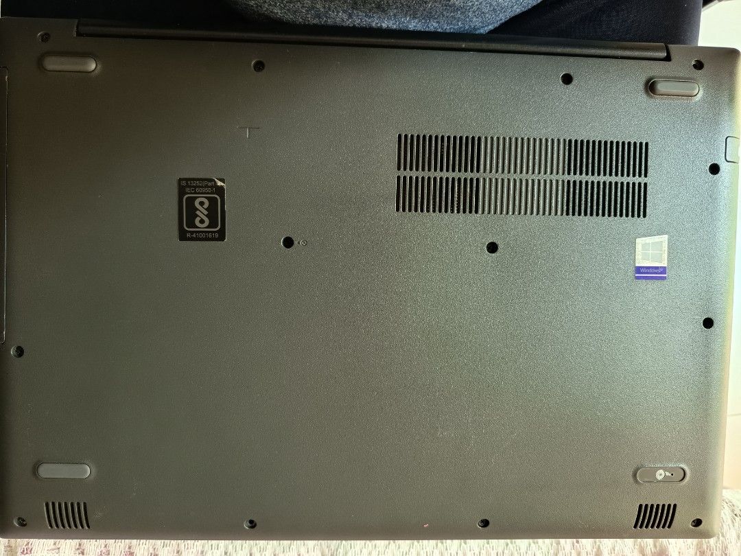 Lenovo IdeaPad 110 Laptop472763120171110403