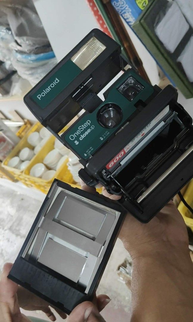 Like new camera japan surplus (Category: Cameras) located in Cavite. Submitted by sevillajoh71978 (Listing ID 1441877229, Image 1). Description: .