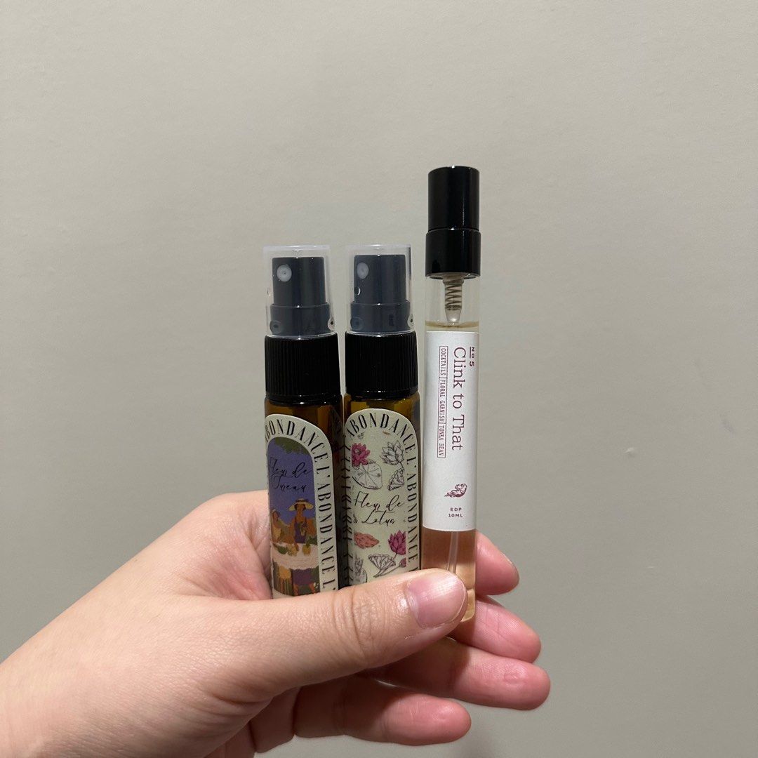 Local Perfume Bundle (L’Abondance & Otter Haus) (Category: Fragrance & Deodorants) located in San Fernando. Submitted by chweez (Listing ID 1441935852, Image 1). Description: L’Abondance 10 ml bottle: -Fleur de Lotus -Fleur de Sureau Otter Hause 10 ml - Clink to that See photos for juice level :) .