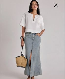 (Category: ) located in . Submitted by valcloset (Listing ID 1441923619, Image 1). Description: .