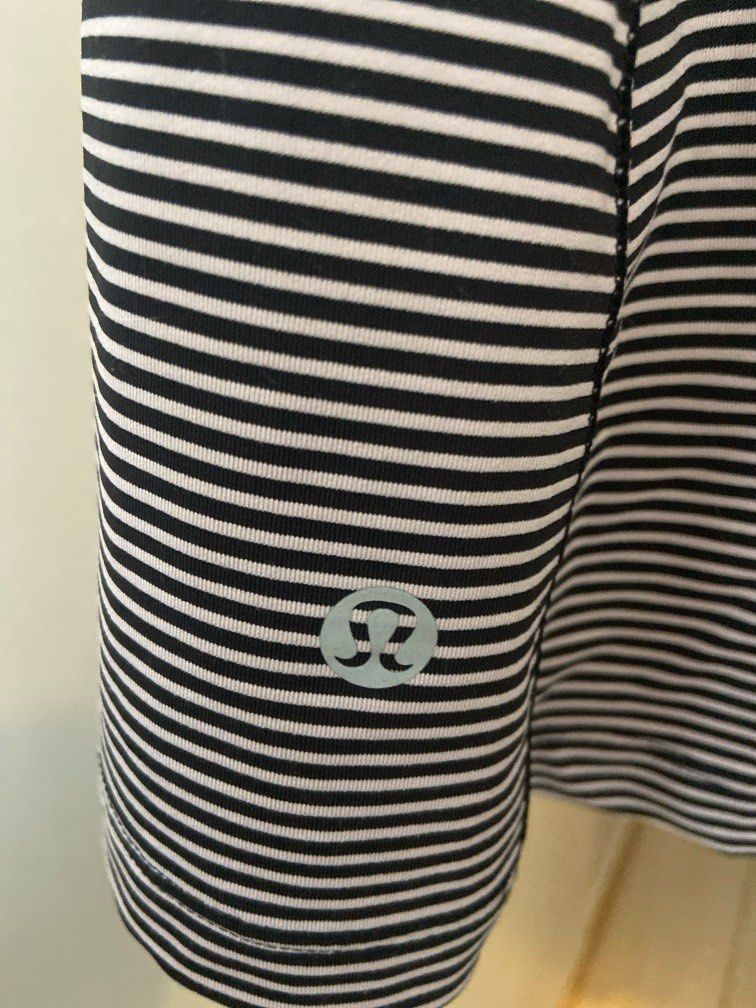 Lululemon striped/patterned top (Category: Activewear) located in Pasig City. Submitted by sandace (Listing ID 1441834347, Image 3). Description: Authentic Size 6.