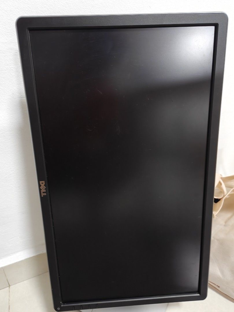 Monitors473031223301918722