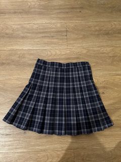 (Category: ) located in . Submitted by petiteclothes_2000 (Listing ID 1441866306, Image 1). Description: .