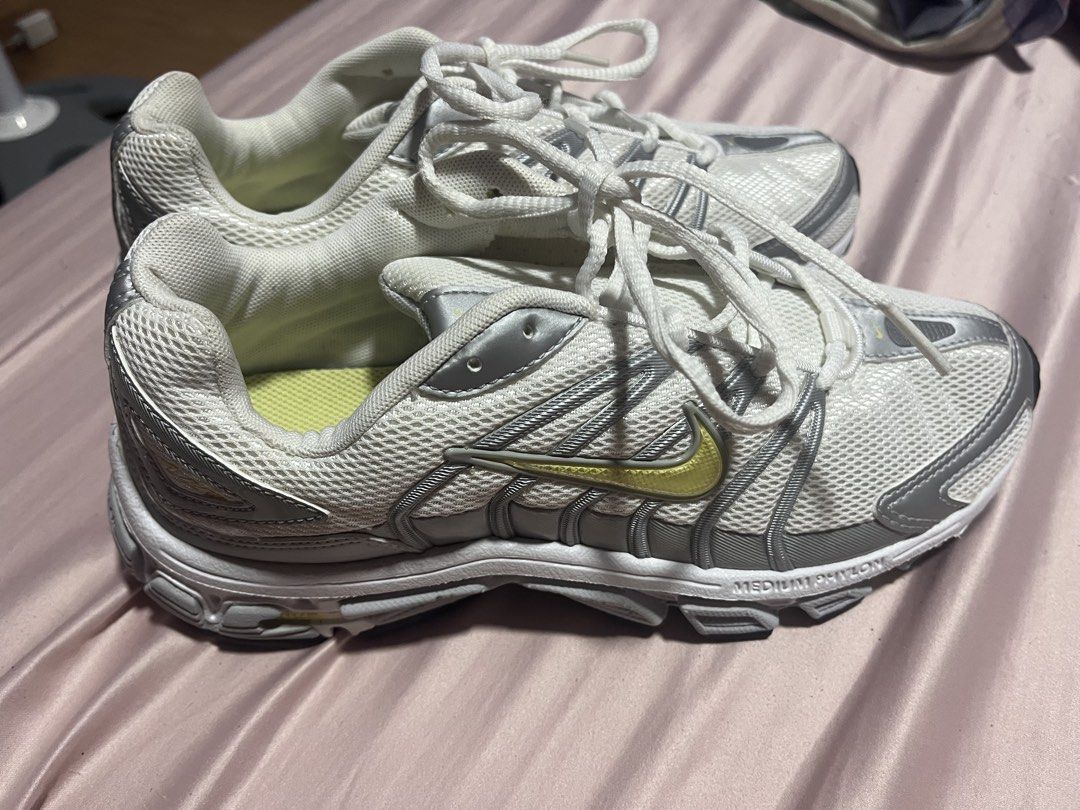 Nike Air Tri-D Phylon Running Shoes (READ DESCRIPTION) (Category: Sneakers) located in Quezon City. Submitted by Estenie (Listing ID 1441916641, Image 1). Description: - Nike Air Tri-D Phylon Running Shoes - Size: US 10 (UK 7.5, EUR 42, CM 27) - Made in Thailand - Only used twice - No visible flaws, storage shelf wear - No to maartes - NO BOX, NO RECEIPT - Authentic - Gcash payment first before shipping - delivery fee is shouldered by buyer - loc