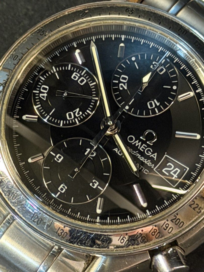 Omega Speedmaster Reduced (Category: Men's Watches) located in Quezon City. Submitted by LuxPieces (Listing ID 1441861971, Image 2). Description: Omega Speedmaster Reduced 39mm Size Black Dial Ref. 3513.50 Watch only, no card/cert 9/10 condition 115K ONLY.