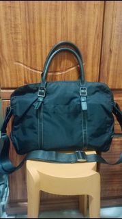 (Category: ) located in . Submitted by bestfinds_yeth0724 (Listing ID 1441913383, Image 1). Description: .
