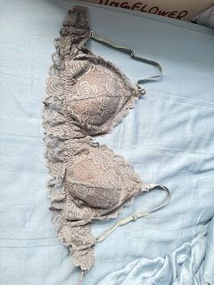 (Category: ) located in . Submitted by 1a2a3a (Listing ID 1441868900, Image 1). Description: .