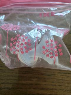 (Category: ) located in . Submitted by mandznday (Listing ID 1441843455, Image 1). Description: .