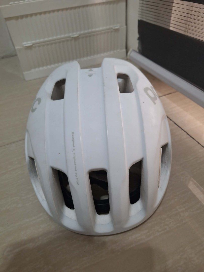 POC Ventral Air SPIN Cycling Helmet White (Category: Bicycles) located in Manila. Submitted by juliannaamedina (Listing ID 1441798514, Image 3). Description: - POC Ventral Air MIPS helmet in white SIZE MEDIUM: 54-59 - Recently purchased, used only a few times - Features excellent ventilation for hot weather - Includes MIPS technology for enhanced safety - Original box and receipt available -Bought from DANS bike in Makati -SRP: ₱16,490 - Selling 