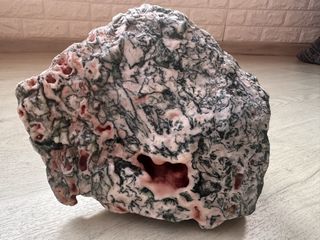 (Category: ) located in . Submitted by ornamental_rocks (Listing ID 1441861886, Image 1). Description: .