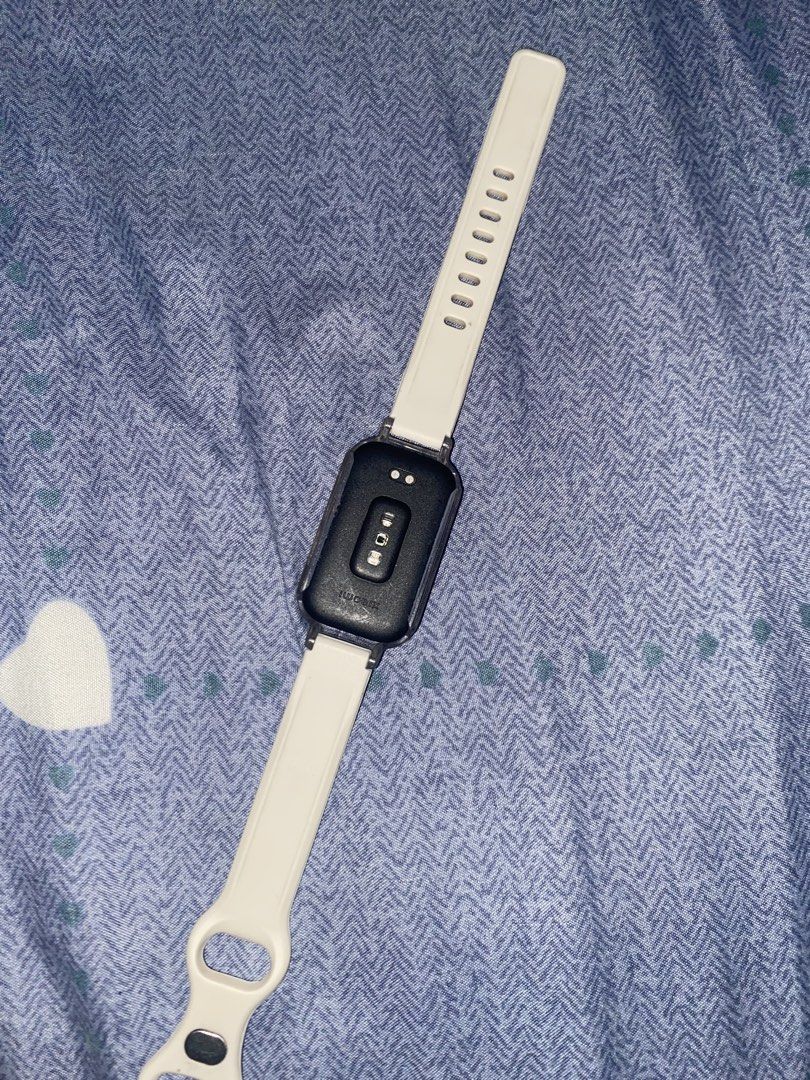 Redmi xiami band 9 Smartwatch (Category: Wearables & Smart Watches) located in Caloocan City. Submitted by freecat-641630 (Listing ID 1439944041, Image 2). Description: I’m selling my Redmi xiaomi band 9 for only 950 Reason for selling: needs funds It doesn’t come with a charger, but you can easily buy one from online shops since there are many available, just like the one shown in the photo I posted. Location: Valenzuela Meet-up is possible or d