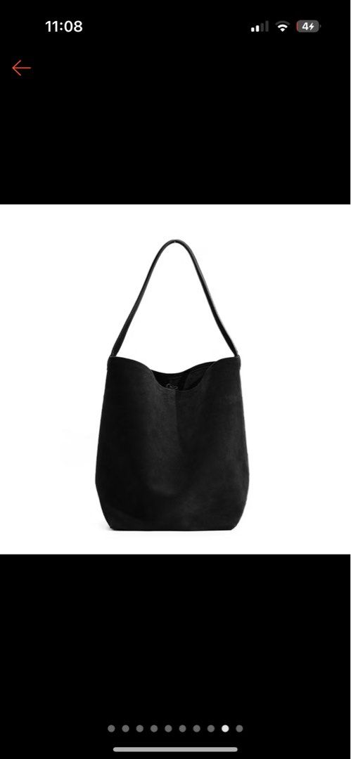 Retro Black Suede Tote Bag Like New (Category: Tote Bags) located in Cebu City. Submitted by katepatt (Listing ID 1441931867, Image 1). Description: Rfs: Too much bags, used twice.