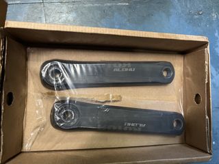 （分類：）位於 。 由 chakwilliam 提交（商品編號 1441818128，圖片 1）。簡介： 。