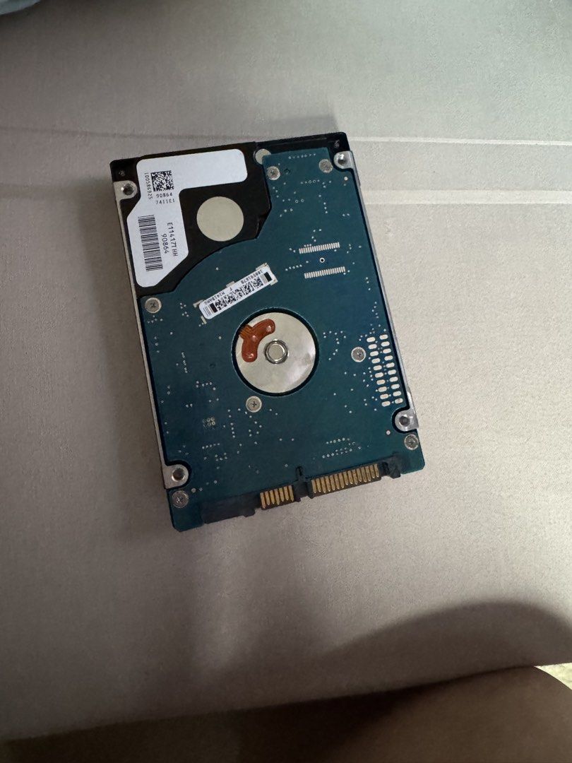 Seagate sata 500GB 2.5 inch hard disk473026609756262401
