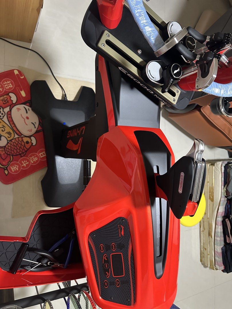 Selling lining stringing machine (Category: Other Sports Equipment and Supplies) located in Singapore. Submitted by jystringz (Listing ID 1441967593, Image 2). Description: Selling lining string machine. Rfs cause want to upgrade. Open to nego .