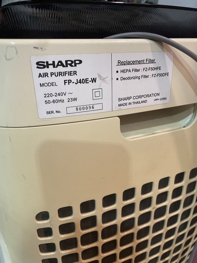 Sharp Air Purifier FP-J40E-W (Category: Air Purifiers & Dehumidifiers) located in Taguig. Submitted by declutterjam (Listing ID 1441896051, Image 2). Description: - Sharp Air Purifier FP-J40E-W - Works with 220-240V power supply - Equipped with HEPA and Deodorizing filters (see last pic) - Made in Thailand - Minor sticker marks on the front panel We haven’t been using it anymore. The filters need replacement. .