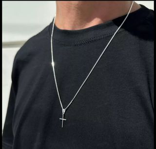 (Category: ) located in . Submitted by buysellcloset (Listing ID 1441919387, Image 1). Description: .