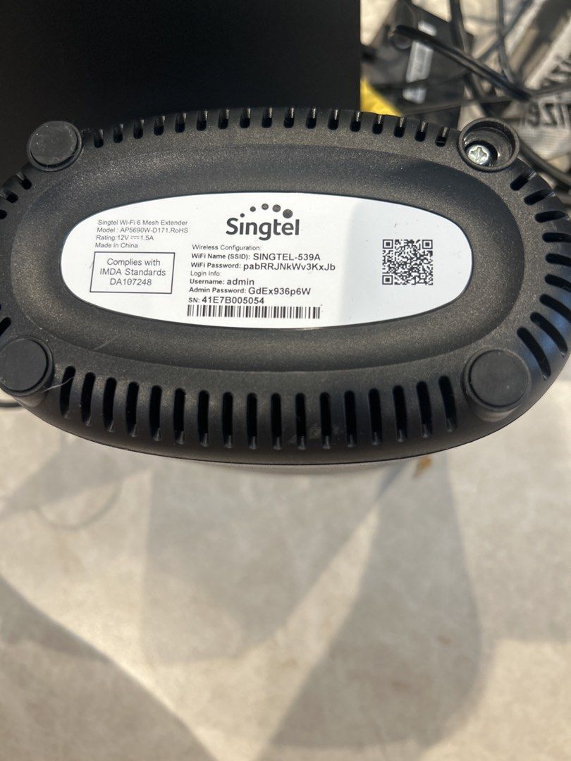 Singtel WiFi Mesh Extender System473026614809733121