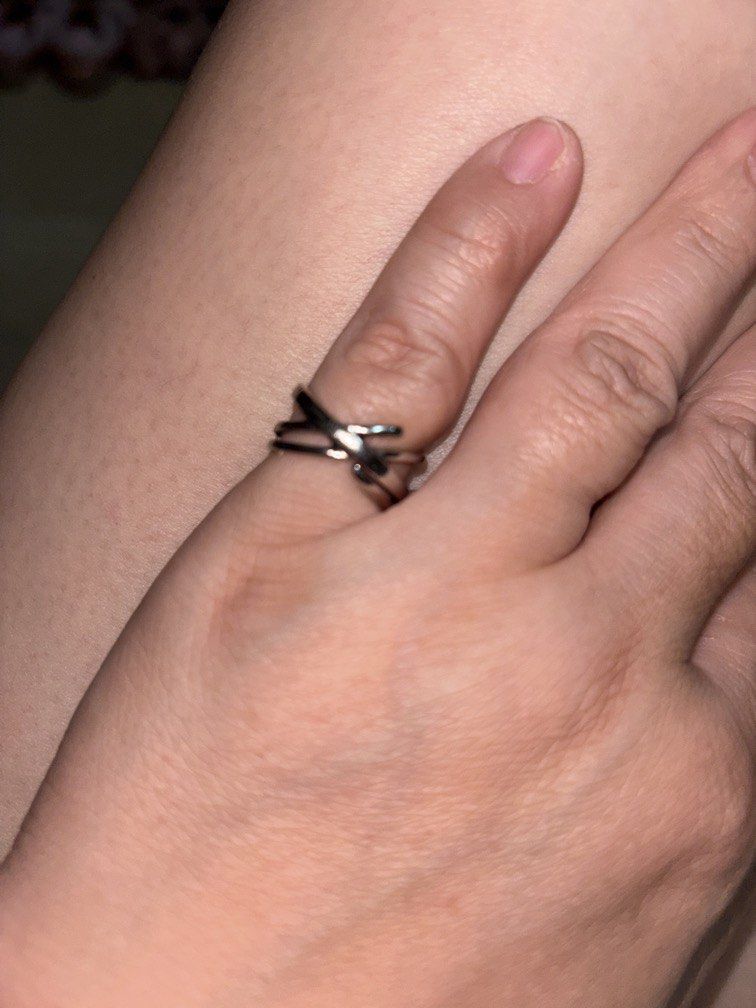 Size 7 xxx design ring non tarnish (Category: Rings) located in Manila. Submitted by vintageaccessories (Listing ID 1441877454, Image 2). Description: .